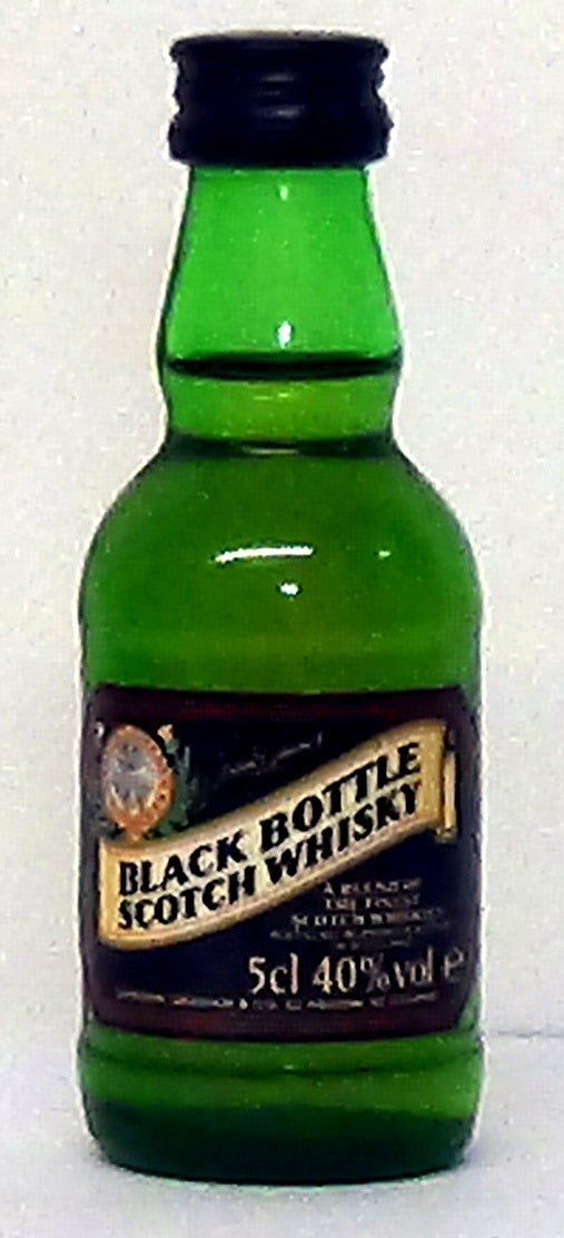 1980s Black Bottle Scotch Gordon Graham 5cl