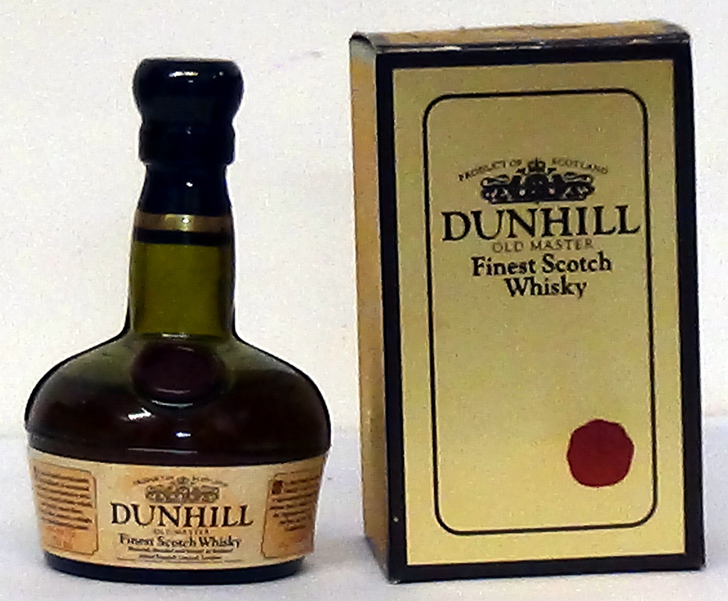 1980’s Dunhill Old Master Finest Scotch 43% abv 5cl