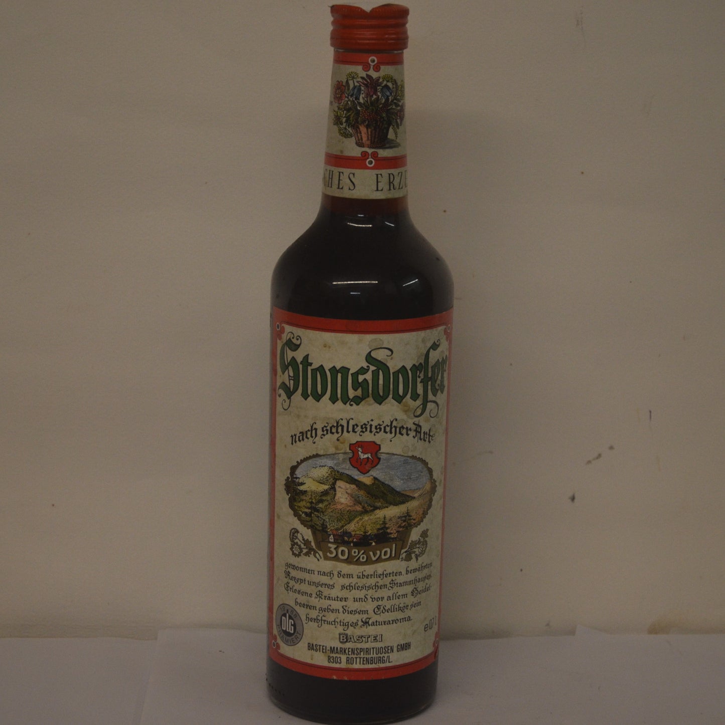 Stonsdorfer Nach Schlesischer Art Herbal Liqueur 30% Abv