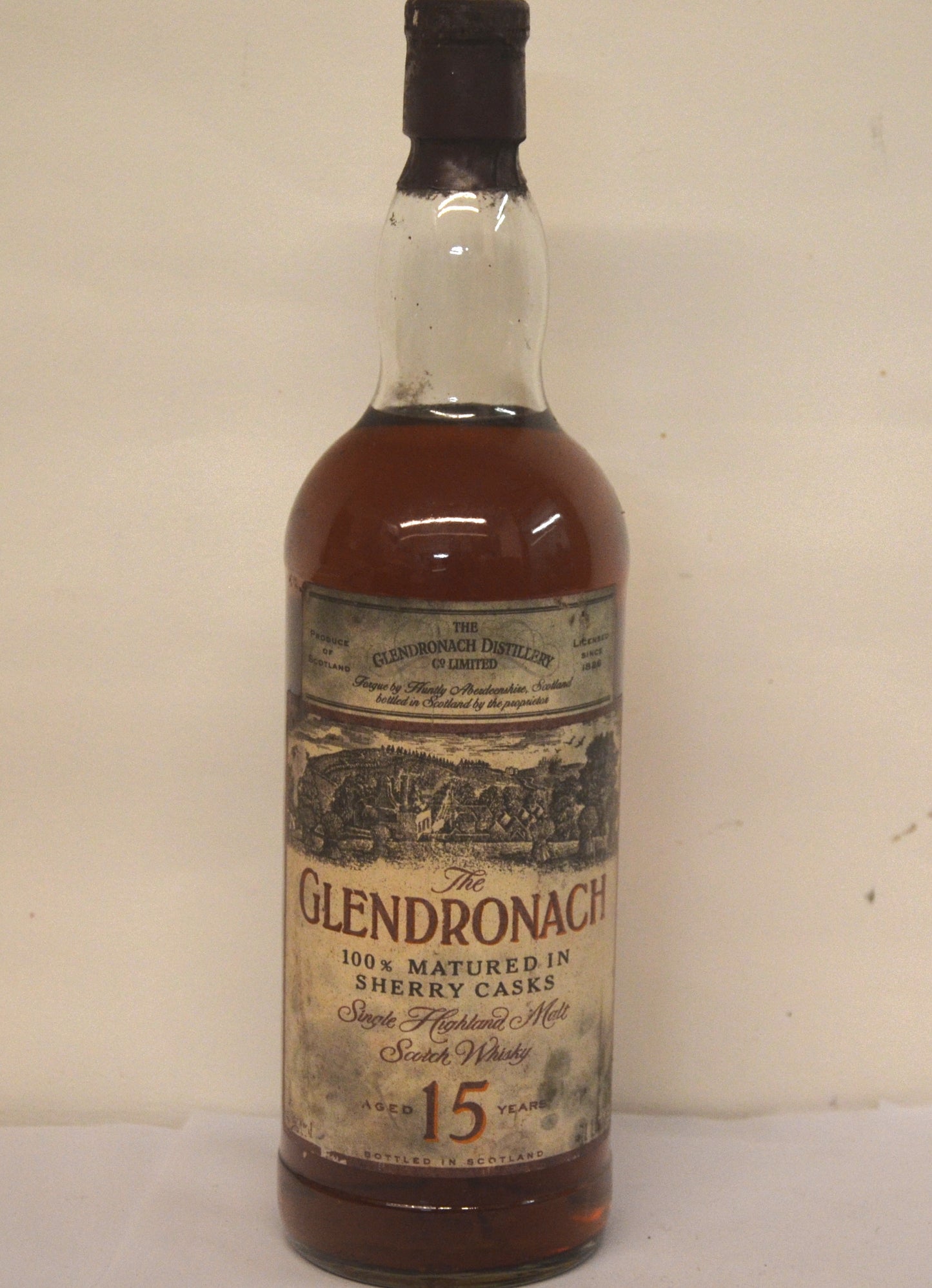 Glendronach 15 yo 40% abv 100% matured in sherry casks, +/-1995 1 Litre Highland Malt