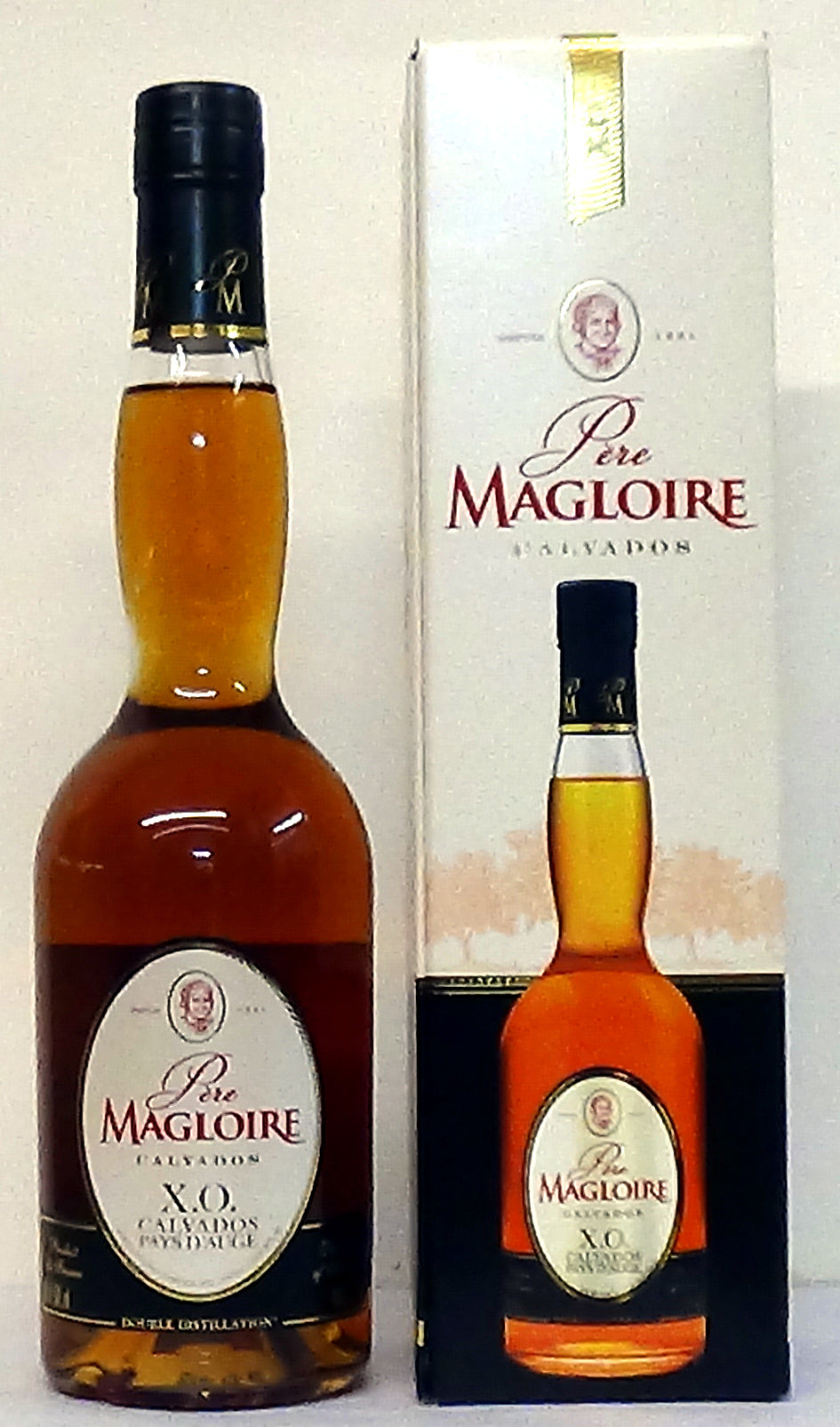 Pere Magloire Calvados Payes d Auge XO 50cl